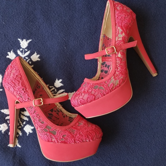 Charlotte Russe Shoes - Gorgeous pink lace heels